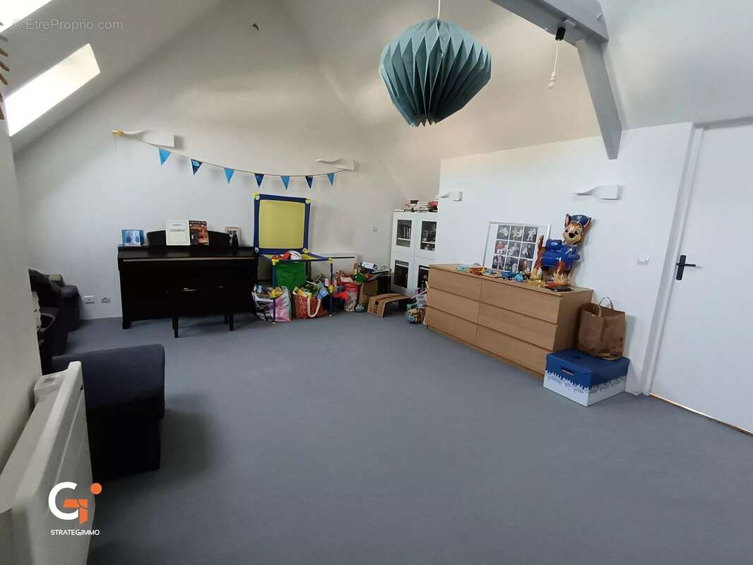 Maison à CRIQUEBEUF-SUR-SEINE