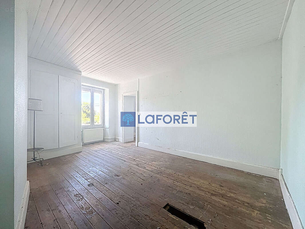 Parking à VECQUEVILLE