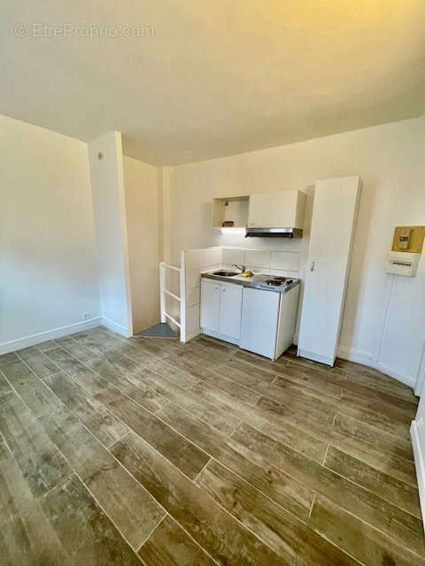 Appartement à MAISONS-ALFORT