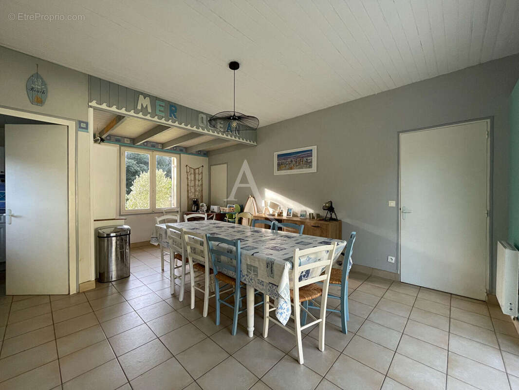 Maison à LONGEVILLE-SUR-MER