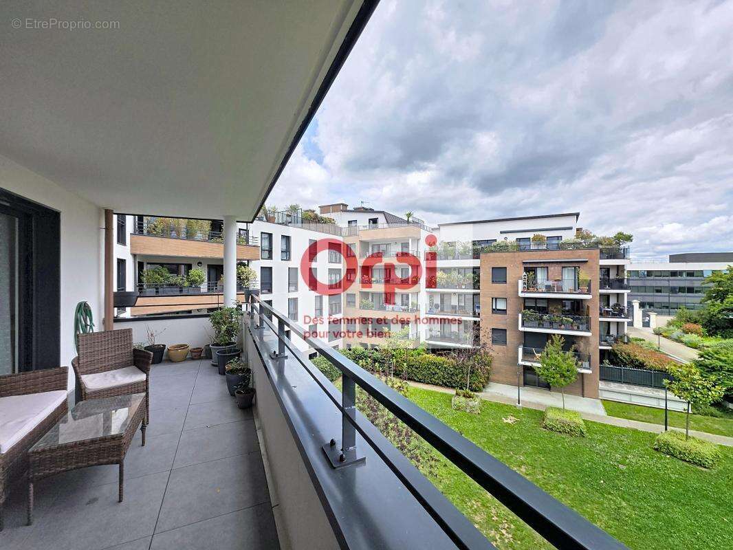 Appartement à LE PLESSIS-ROBINSON