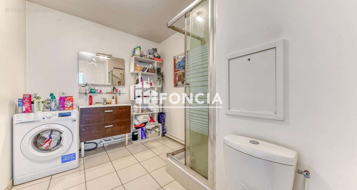 Appartement à LYON-8E
