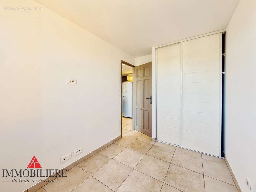 Appartement à COGOLIN