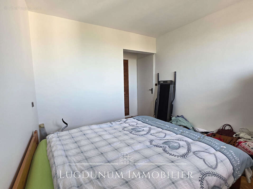 Appartement à BRON