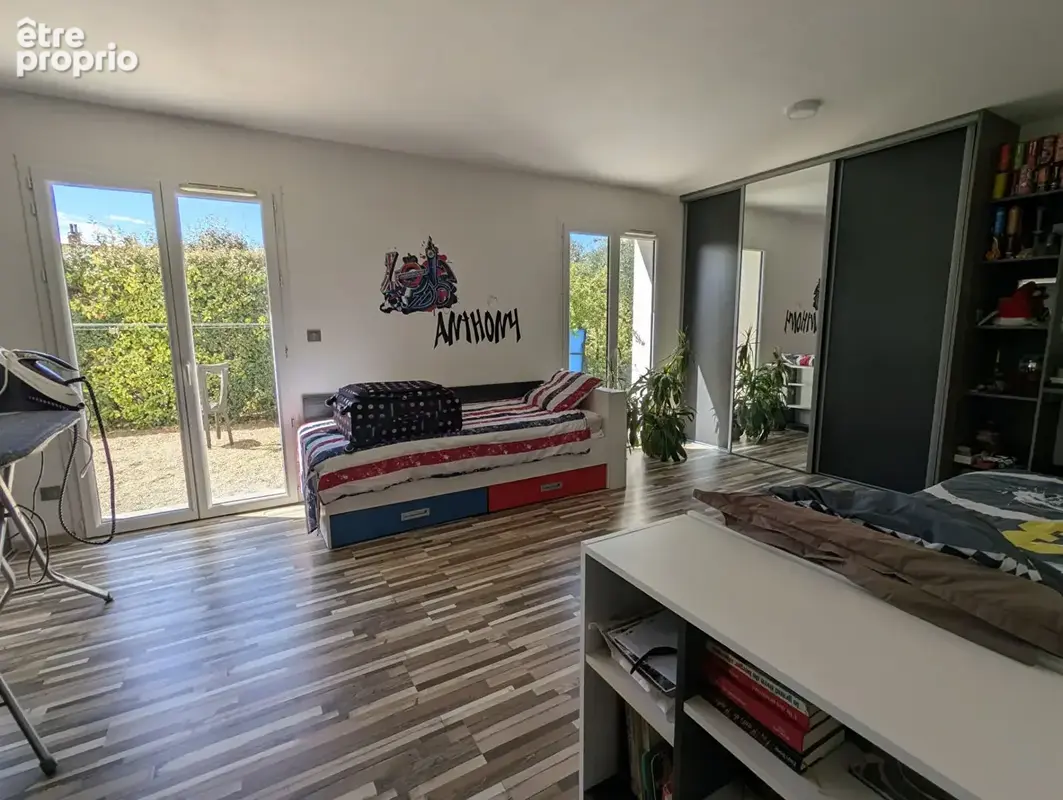 AUPS, superbe villa contemporaine avec piscine proche du village. - photo 9