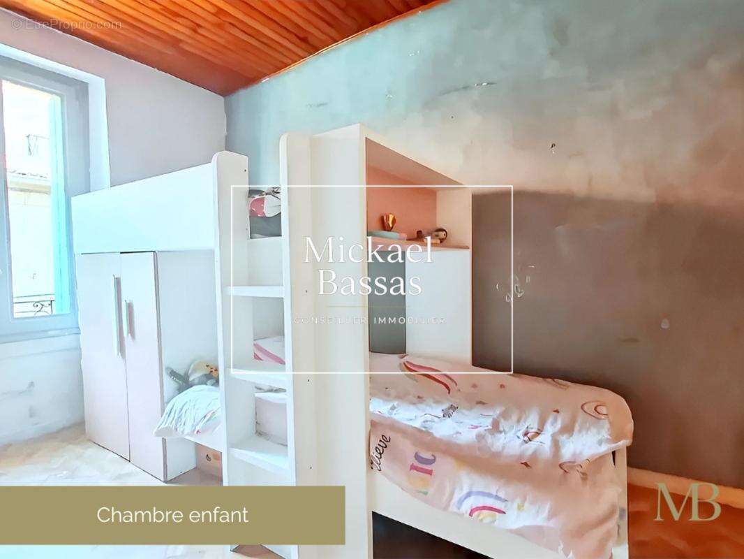 Maison 83 m² à Prades  - photo 11