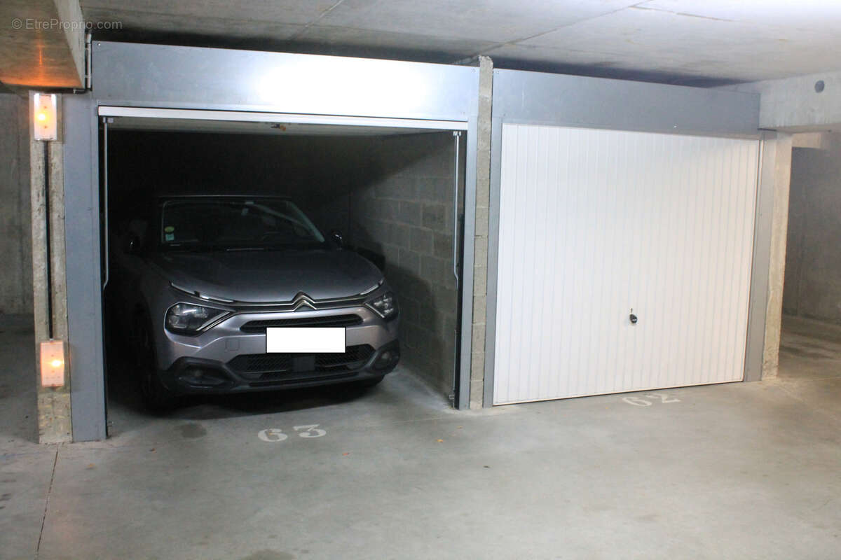 Appartement à SAINT-CYR-SUR-LOIRE