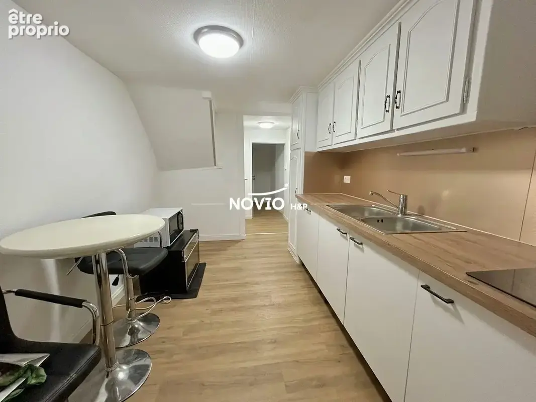 Maison 6 pièces 137 m² à vendre à Chatellerault (86100) - photo 1