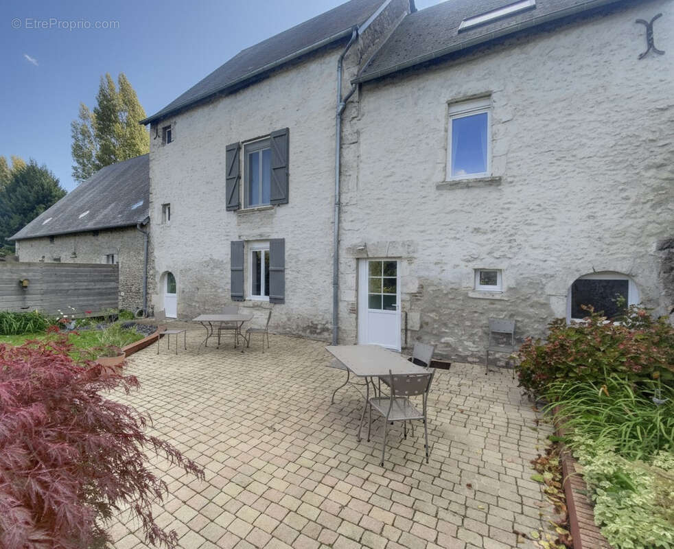 Maison à MEUNG-SUR-LOIRE