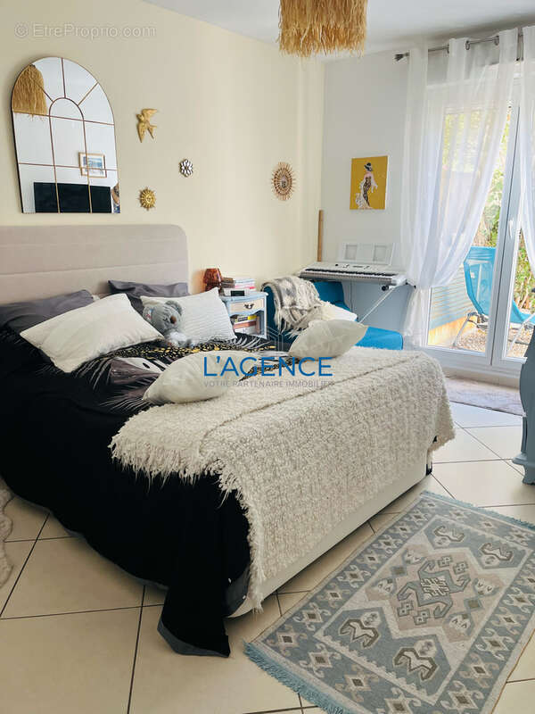 Appartement à HYERES