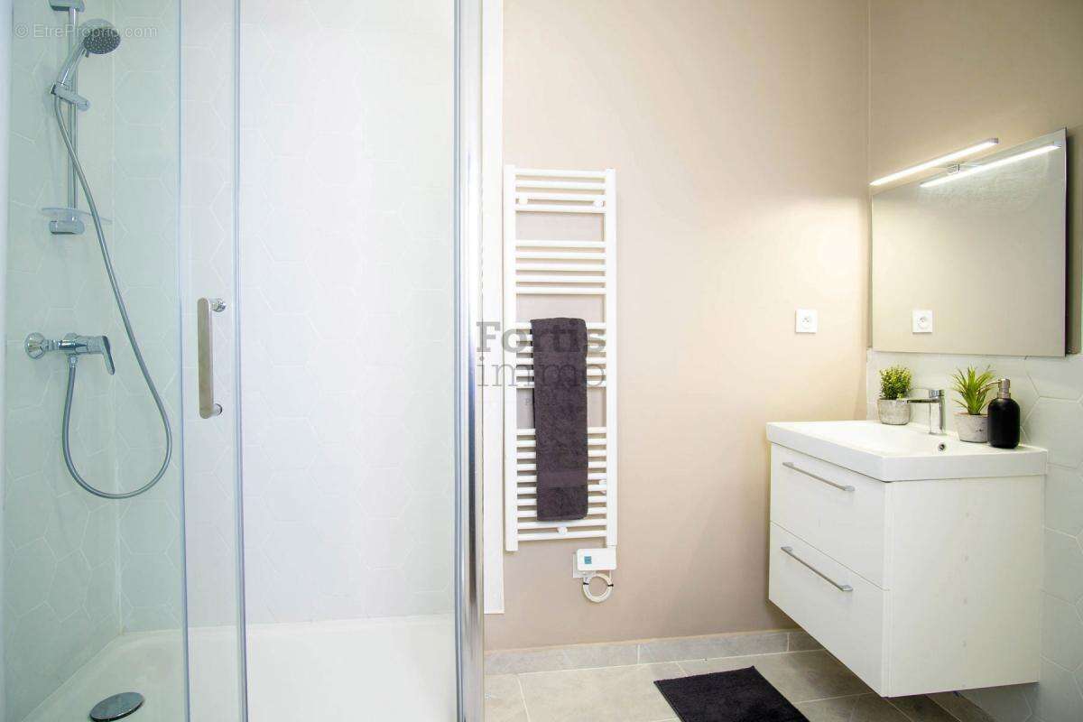 Maison à VITRY-SUR-SEINE