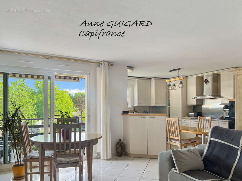 Appartement à ARCHAMPS