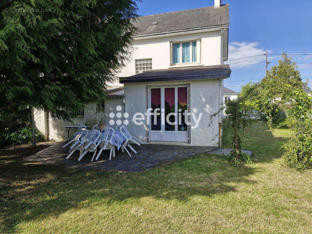 Maison à LA CHAPELLE-SUR-ERDRE