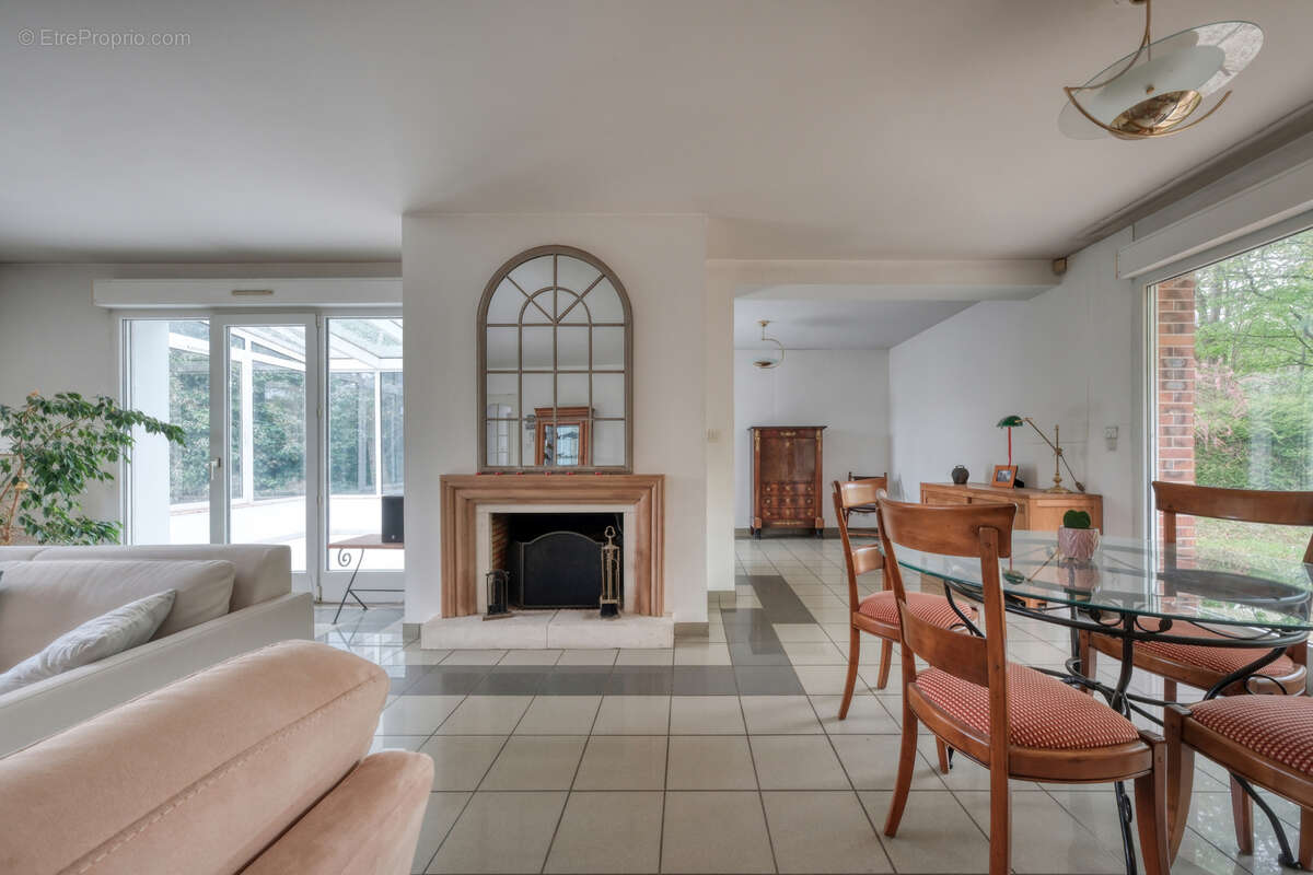 Maison à FORGES-LES-BAINS