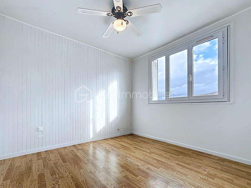 Appartement à LE PONT-DE-CLAIX