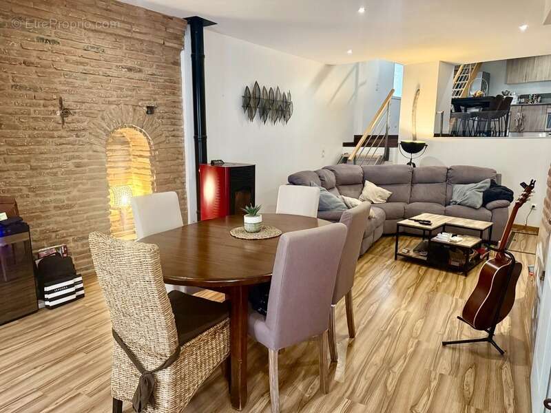 Maison à VILLEMUR-SUR-TARN