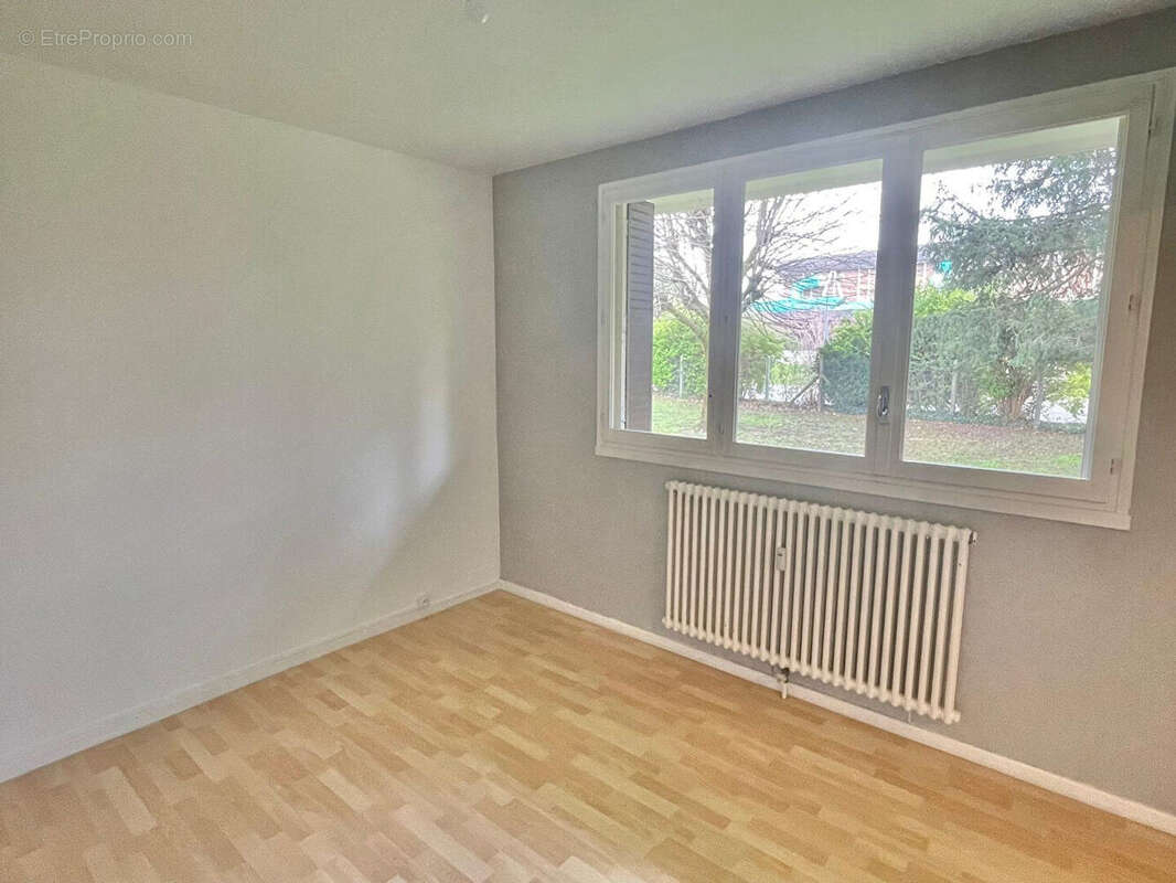 Appartement à BOURGOIN-JALLIEU