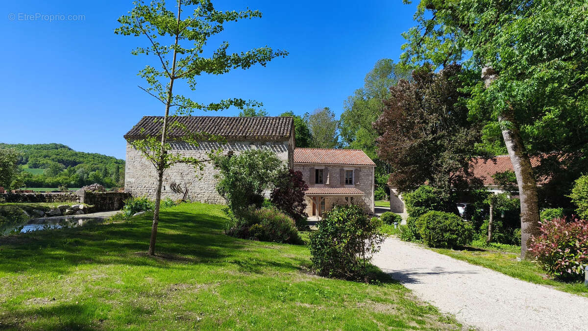 Maison à BAGAT-EN-QUERCY