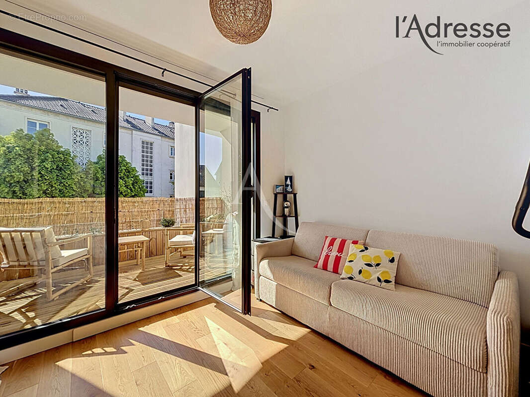 Appartement à SURESNES