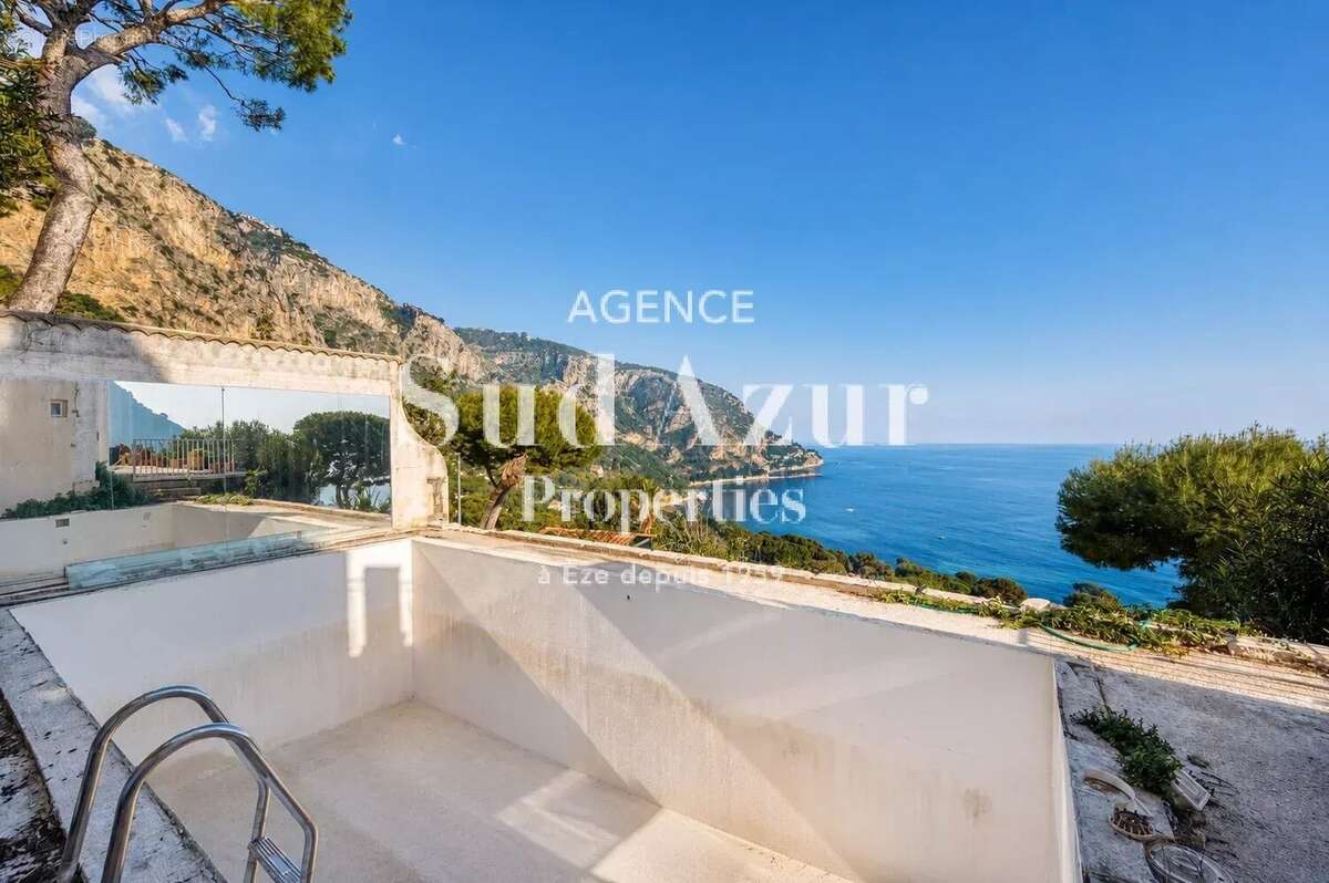 Maison à EZE
