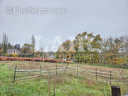 Terrain à SAINT-PIERRE-DES-NIDS