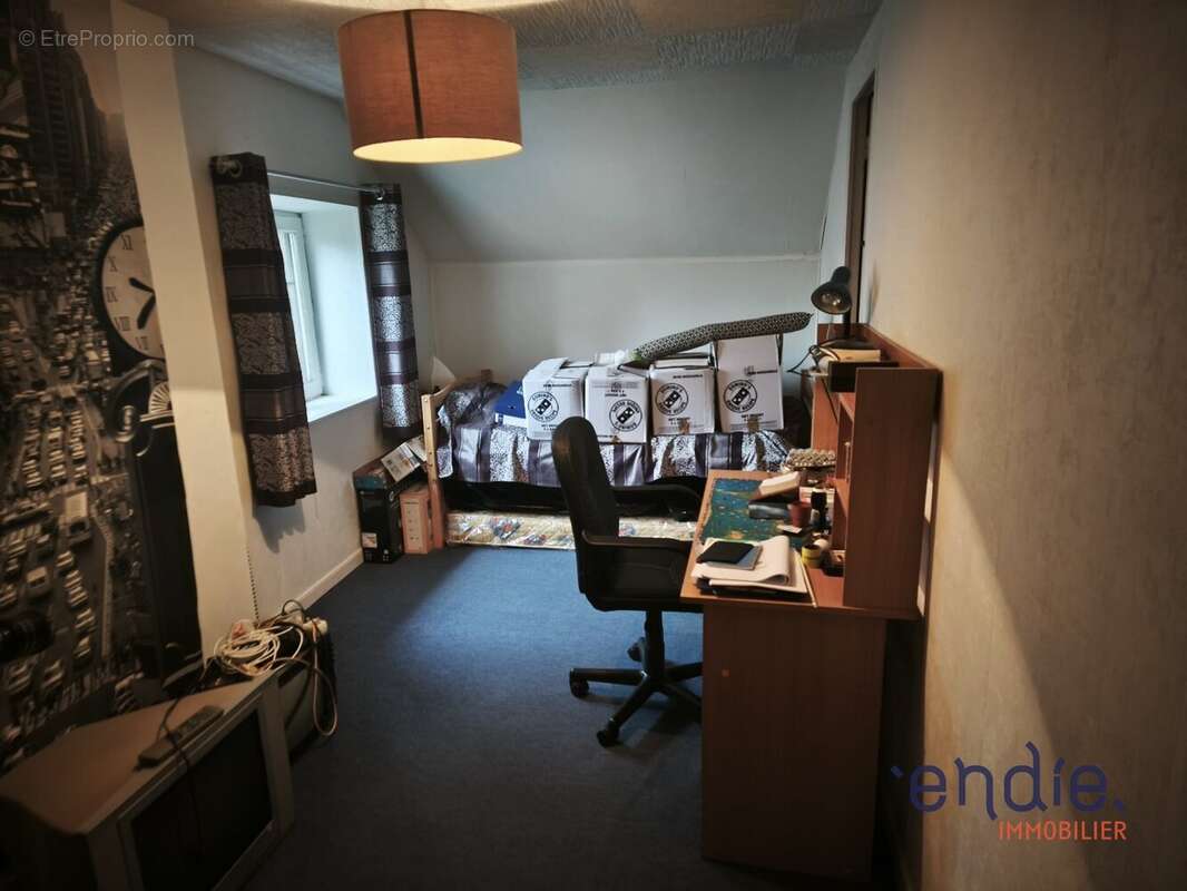 Maison à THENEUILLE