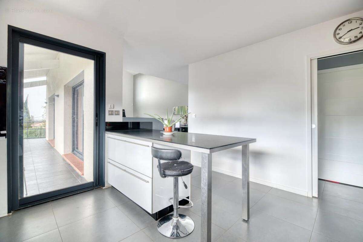 Maison à LACROIX-FALGARDE