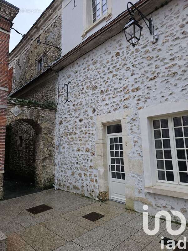 Photo 3 - Maison à ORBAIS-L'ABBAYE