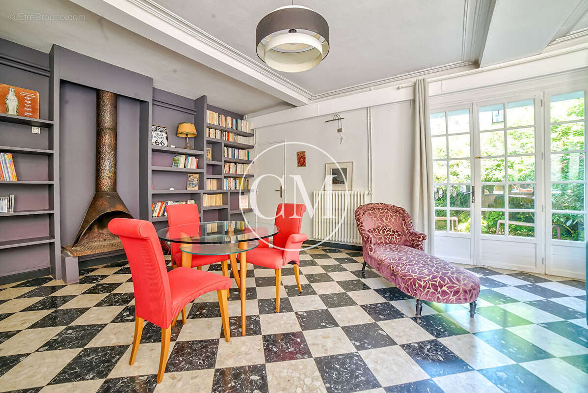 Maison à MONTFORT-L&#039;AMAURY