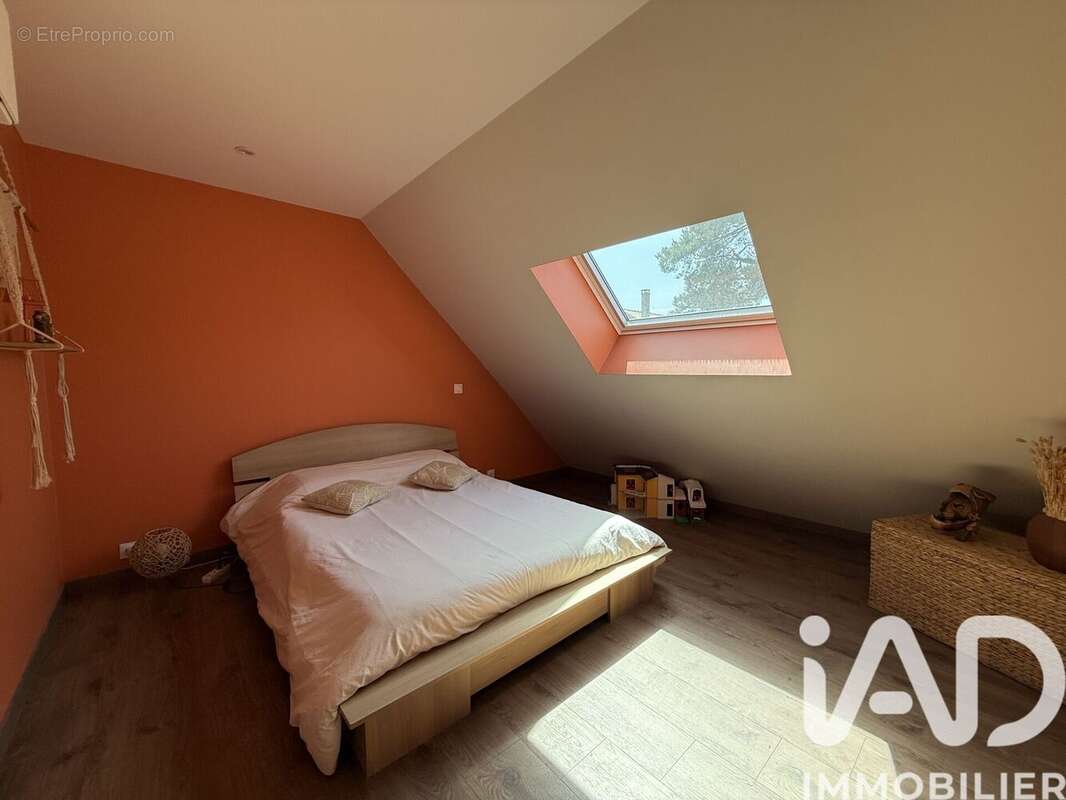 Photo 9 - Maison à LIVRY-SUR-SEINE