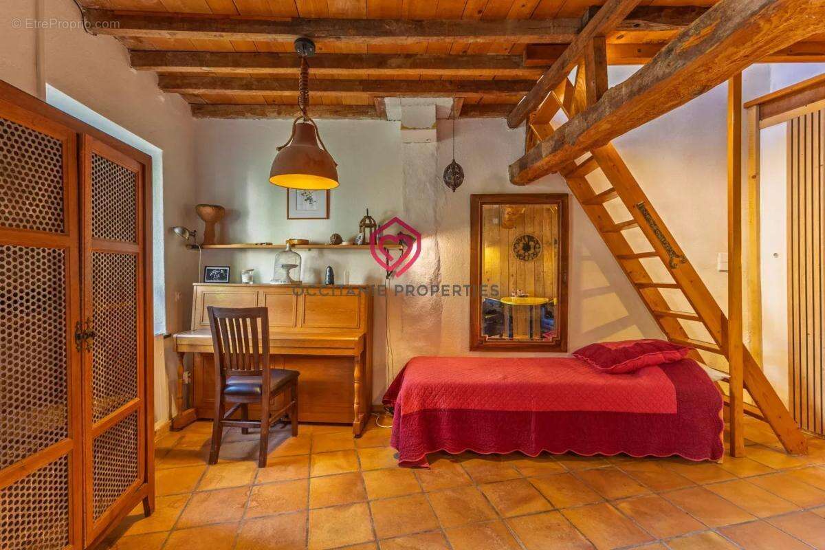 Maison à GARDIE