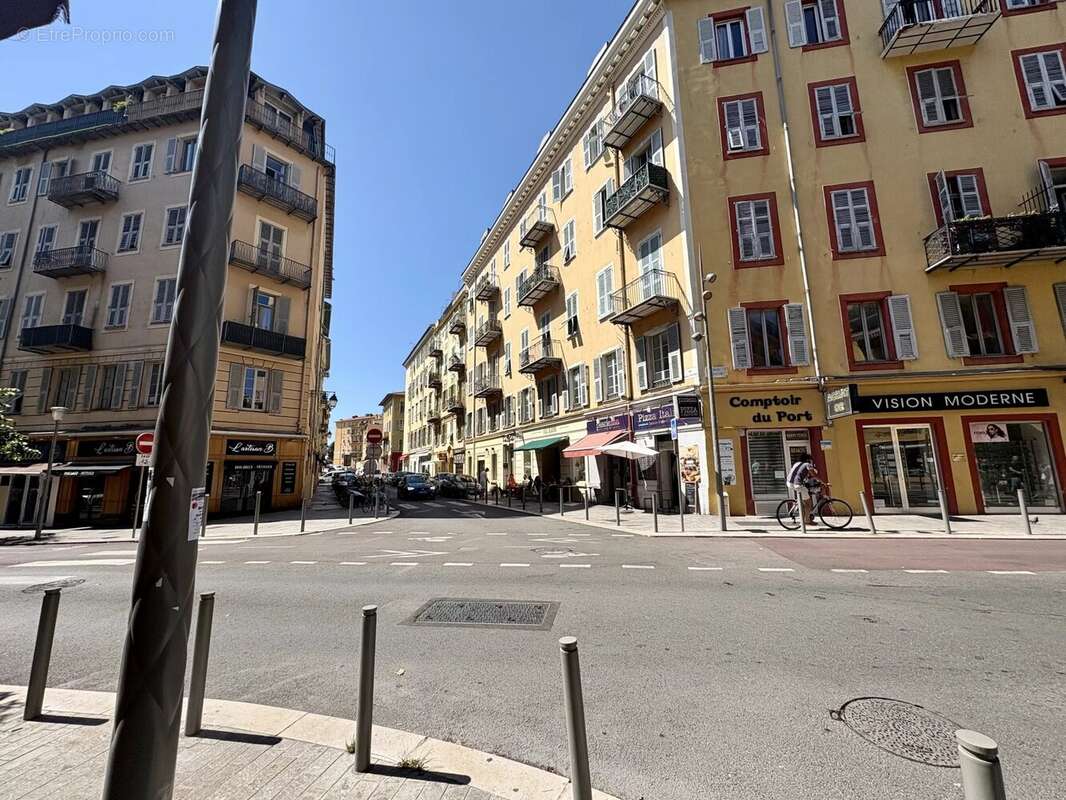 Quartier des antiquaires - photo 2