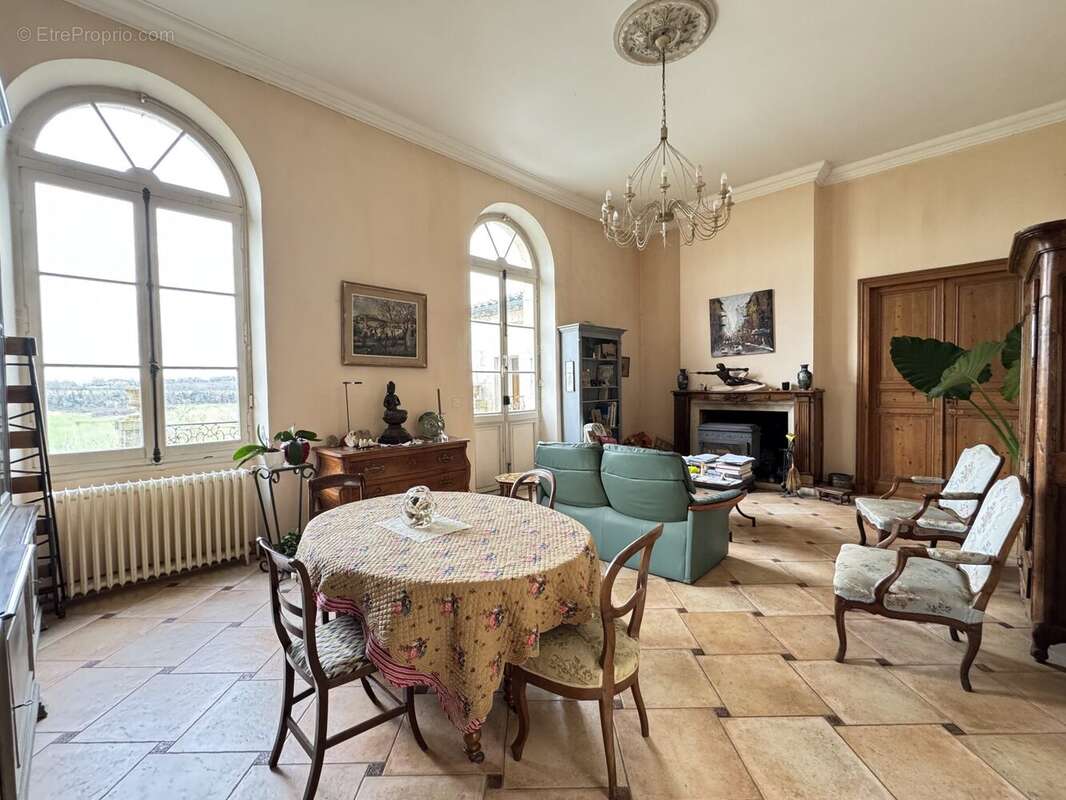 Maison 252 m² à Lectoure  - photo 7