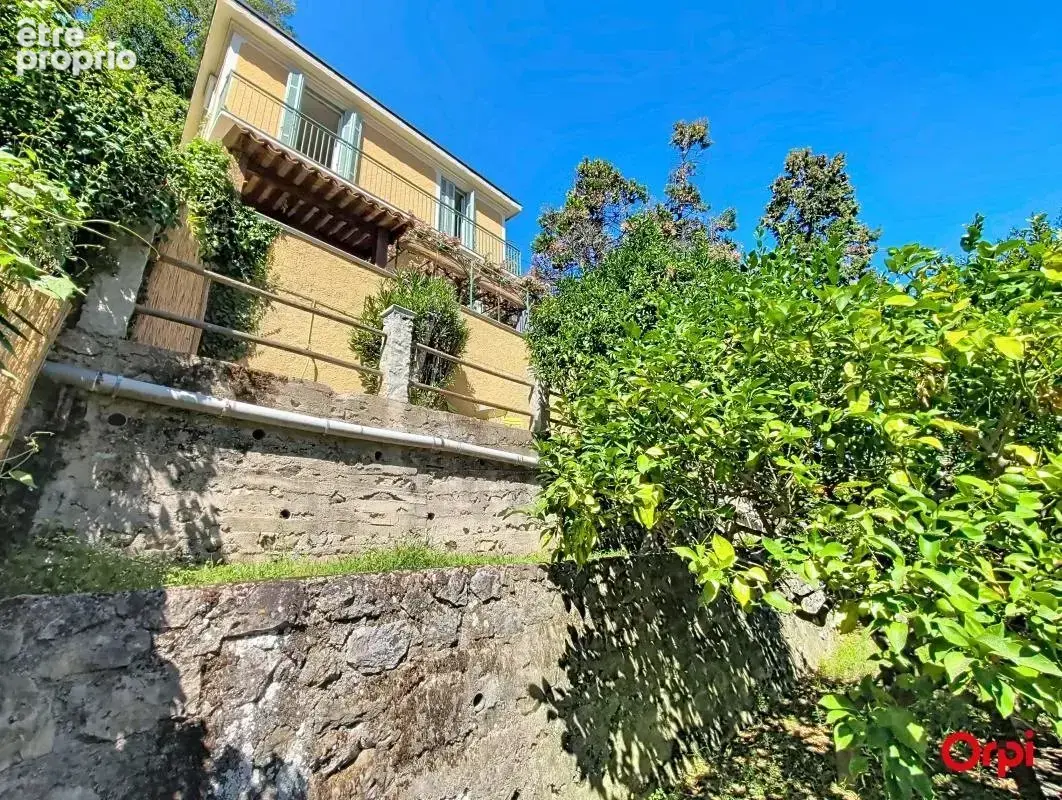 Menton : maison de 86m2 atypique avec 700 m2 de terrain - photo 2