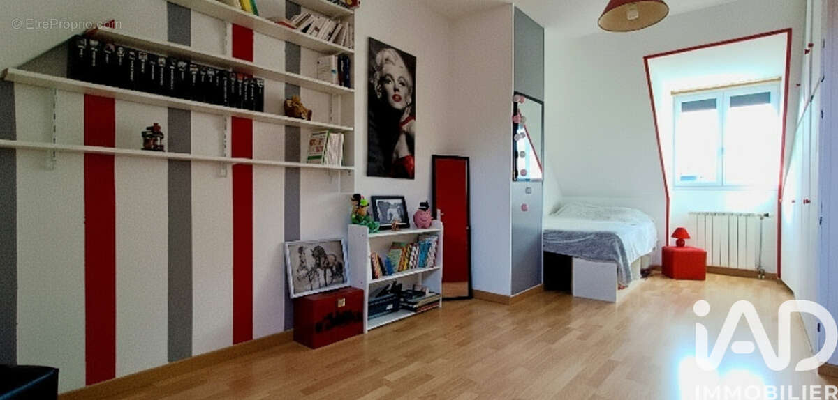 Photo 8 - Maison à OLLAINVILLE