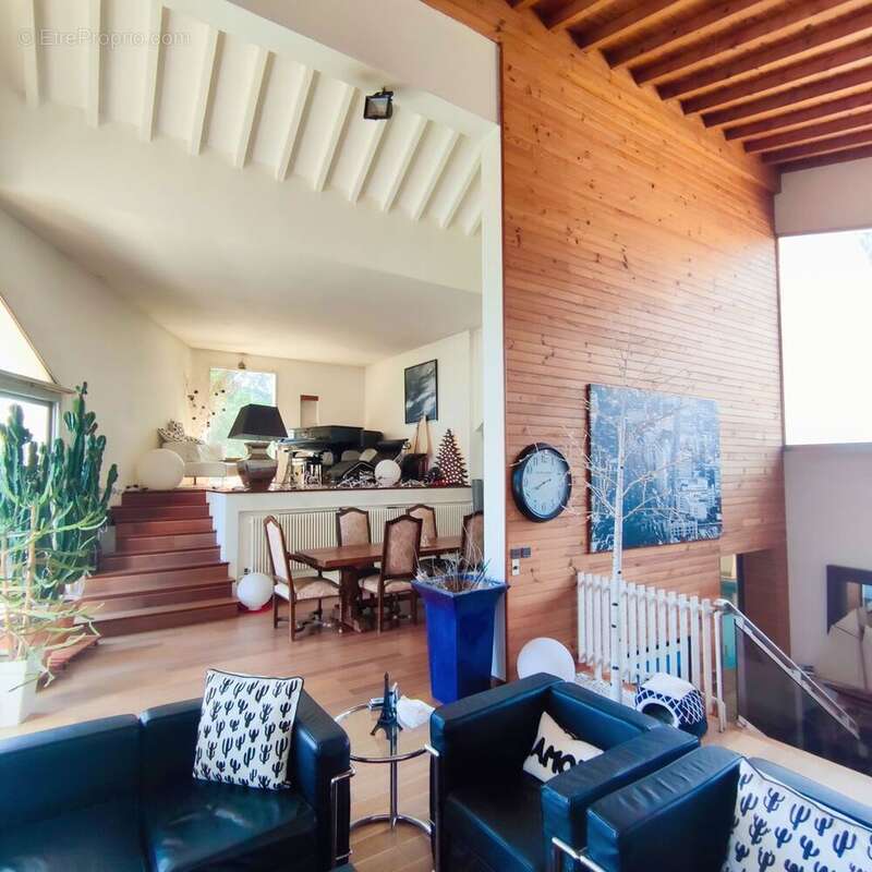 Maison à MONTLIGNON