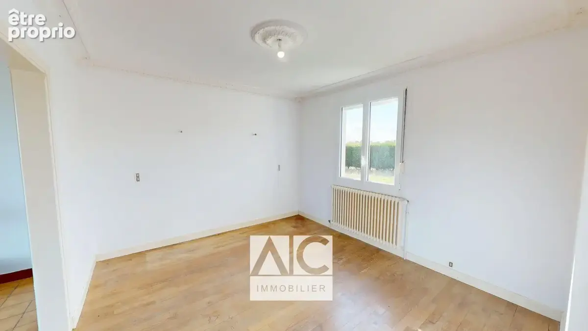 Maison 4 pièces, 90m2, PLOUNÉVEZ-QUINTIN (22110) - photo 6
