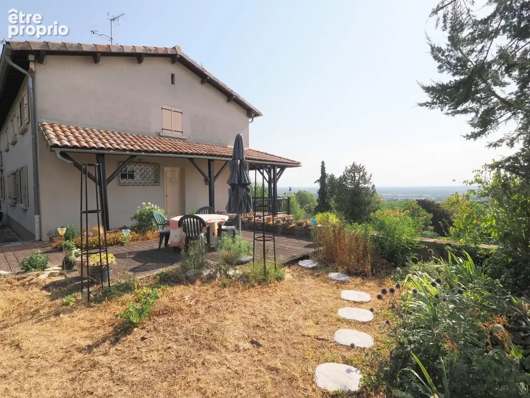 PIGNON SUD AVEC COIN REPAS