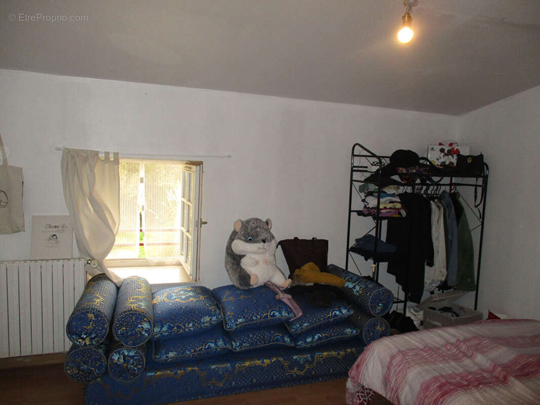 Secteur La Crèche 185 m2 - photo 9