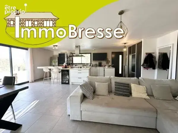 Photo Maison à Montrevel-En-Bresse au prix de 269 000€