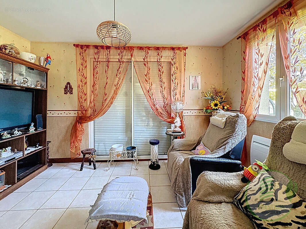 Maison à JONCHERY-SUR-VESLE