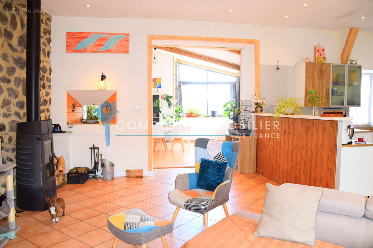 Maison à LANDOS