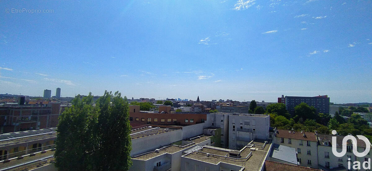 Photo 1 - Appartement à SAINT-DENIS