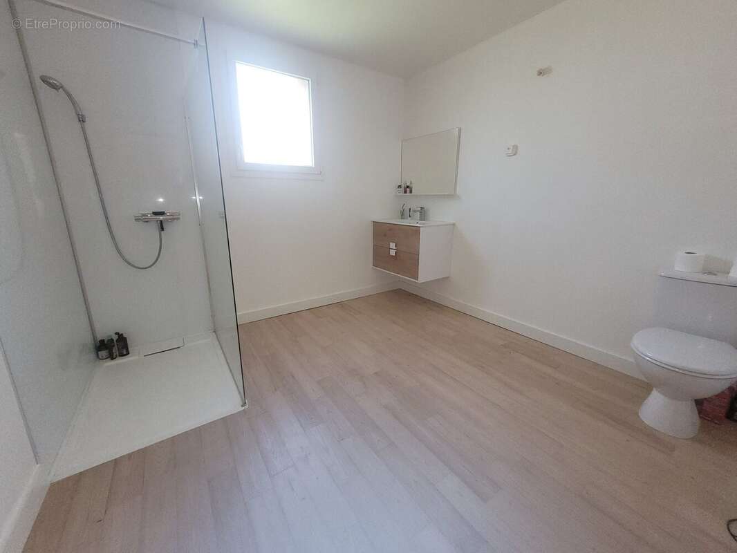 Maison à SAINTE-MEME