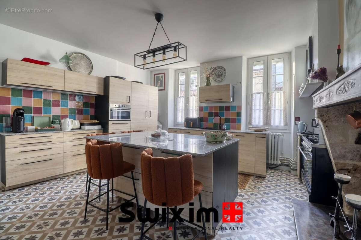 Maison à SAINT-ESTEPHE