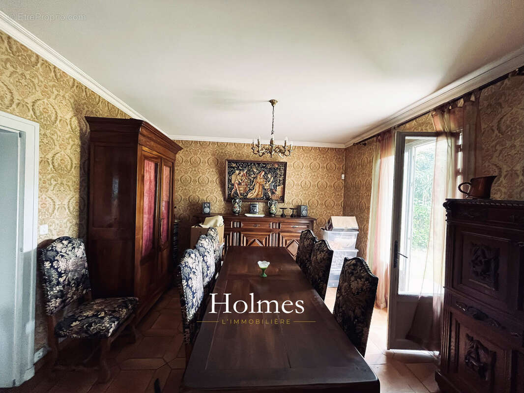 Maison à SAINT-SEURIN-SUR-L&#039;ISLE