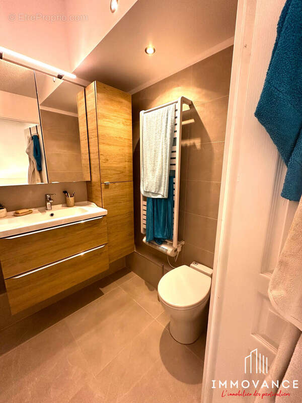 Appartement à LATTES