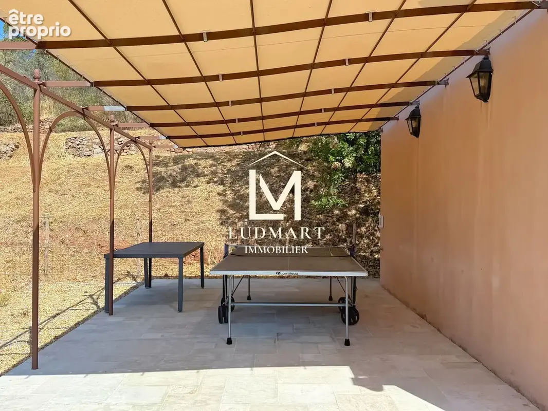 Vidauban   Villa récente de plain-pied avec piscine sur environ 7 500 m2 - photo 33