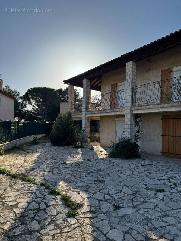 Maison à MARSEILLE-13E