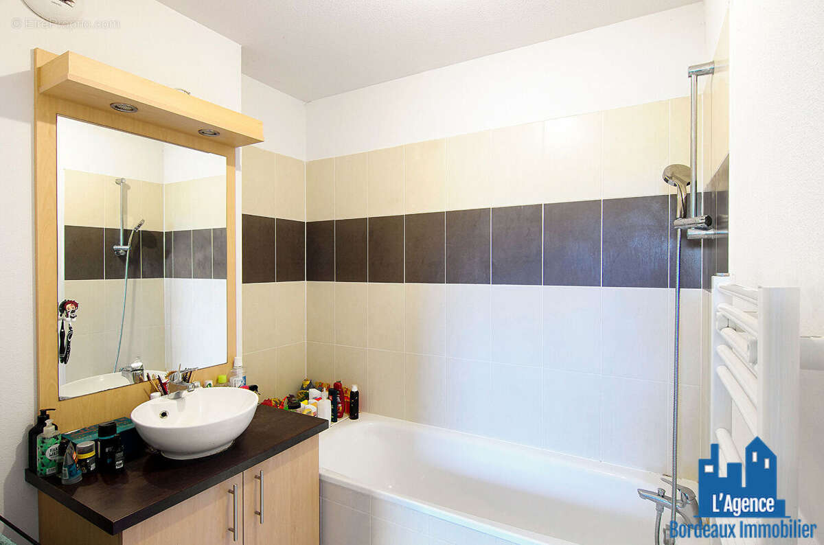 Appartement à BASSENS